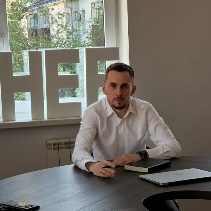 Павел Неб