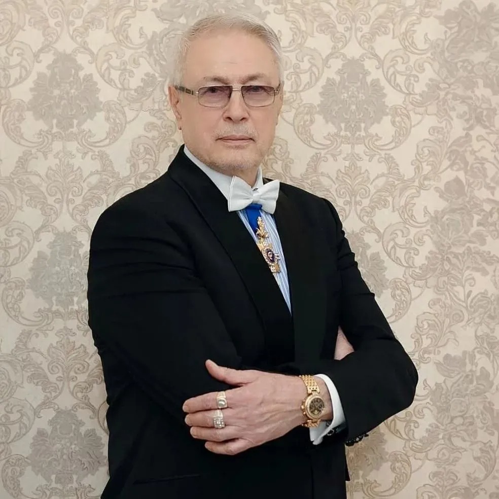 Александр Савёлов